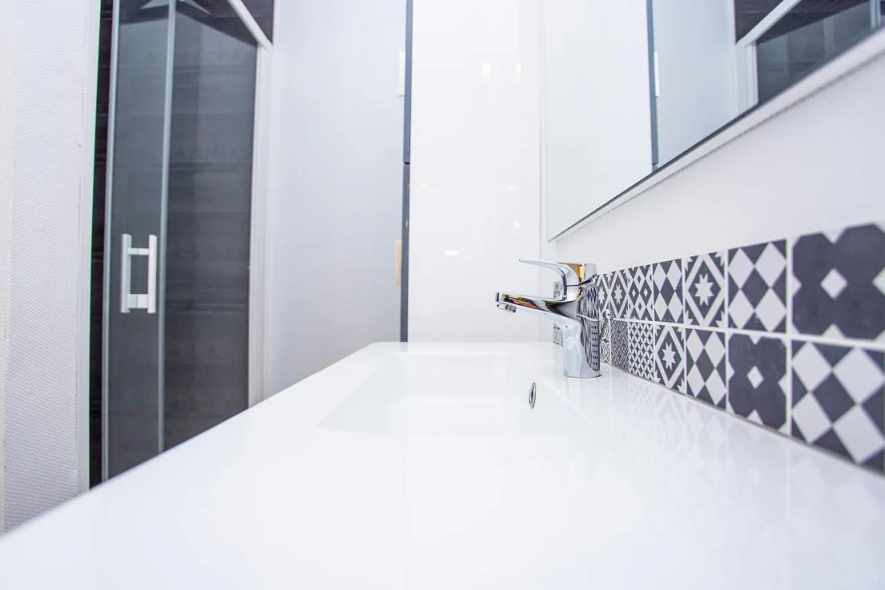 Smile Apparts - Appartements - Au Coeur De Lorient - Au Calme - Tout Confort Франция
