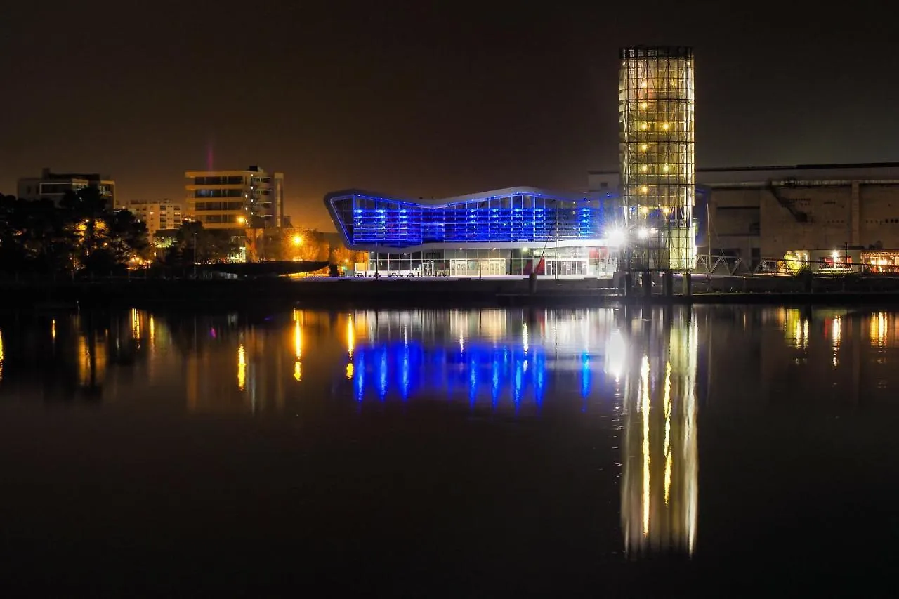 Smile Apparts - Appartements - Au Coeur De Lorient - Au Calme - Tout Confort 0*,